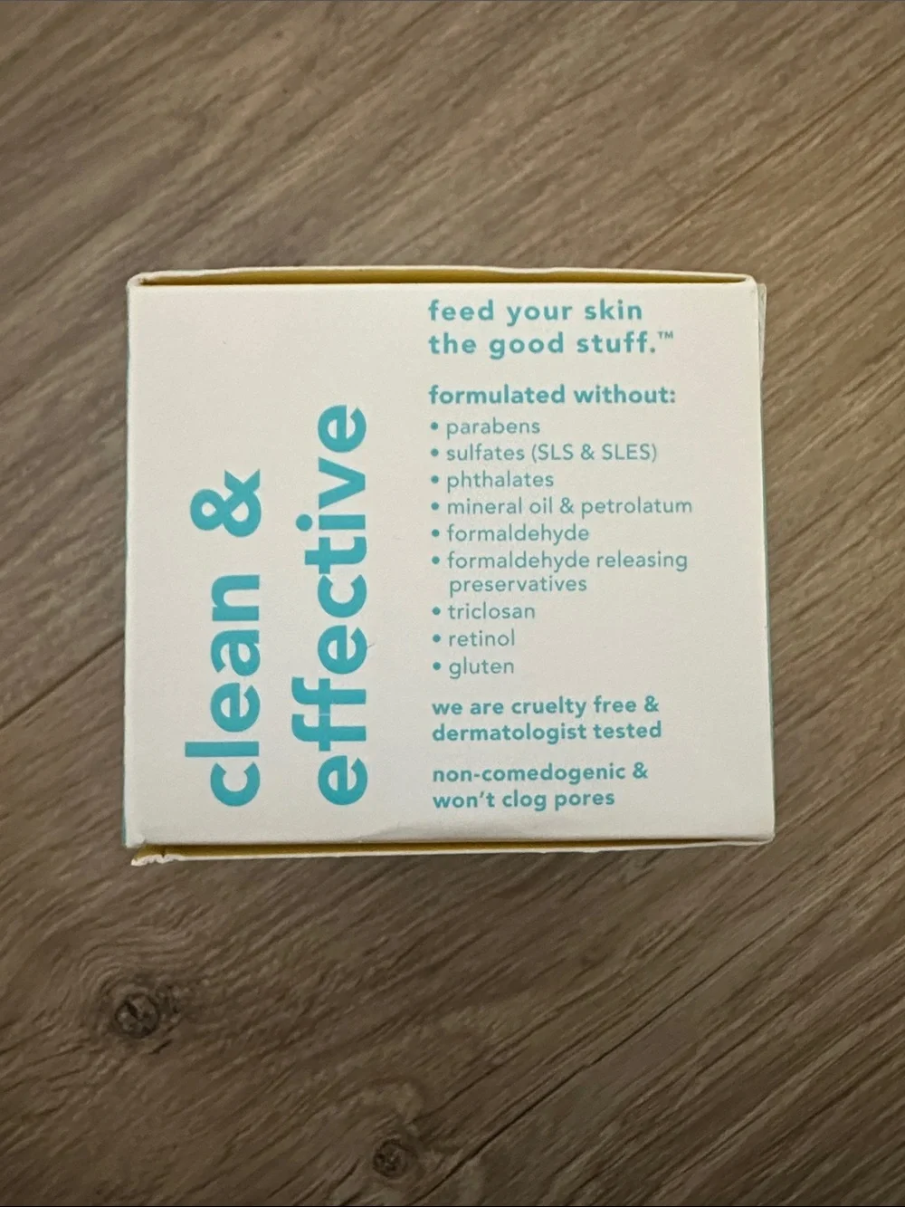 24-7 Moisture Hydrating Day & Night Cream - Picture 2 of 4